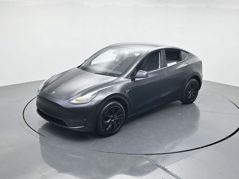 Used 2025 Tesla Model Y Long Range AWD/4WD image 40