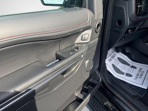 Used 2023 Ford Expedition Max Limited AWD/4WD image 14