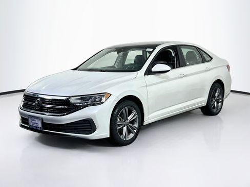 Used 2023 Volkswagen Jetta SE FWD image 1