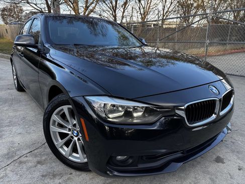 Used 2016 BMW 320i Sedan image 3