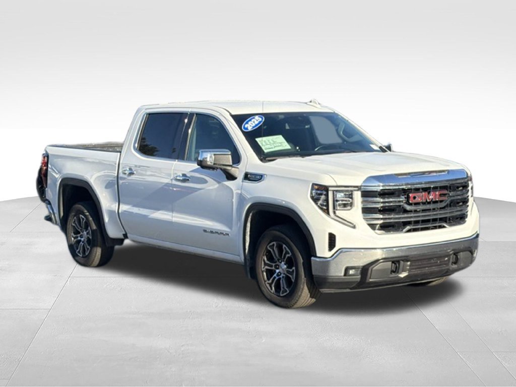 Used 2025 GMC Sierra 1500 SLT RWD image 10