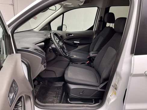 Used 2020 Ford Transit Connect XLT image 3