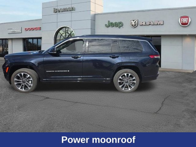 Used 2024 Jeep Grand Cherokee L Overland w/ Luxury Tech Group IV AWD/4WD image 5