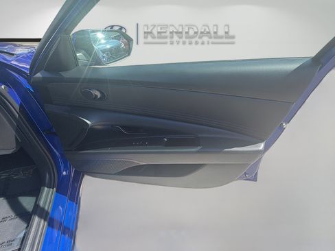 Certified 2026 Hyundai Elantra SEL Sport FWD image 32