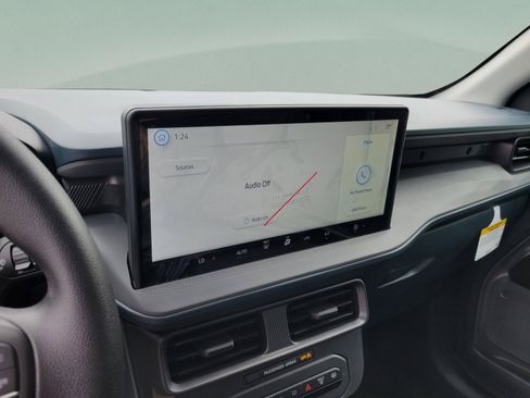 New 2026 Ford Maverick XL AWD/4WD image 17