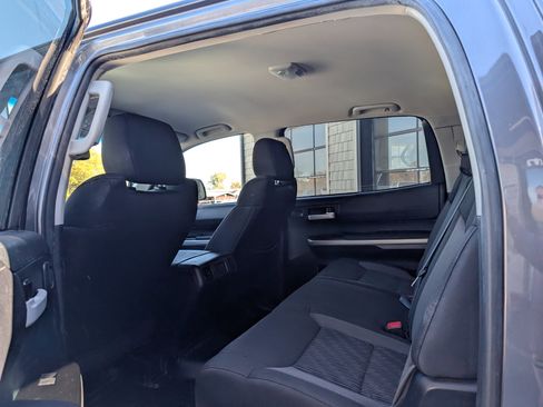 Used 2017 Toyota Tundra SR5 w/ SR5 Upgrade Package image 14