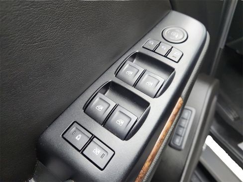 Used 2019 Chevrolet Suburban Premier w/ Max Trailering Package image 20