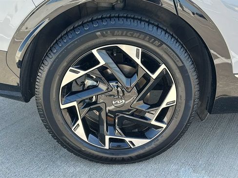 Used 2023 Kia Sportage SX FWD image 17