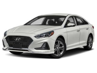 Used 2018 Hyundai Sonata SE w/ Cargo Package video 4