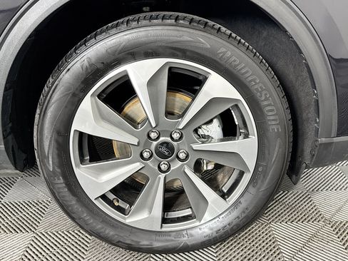 Used 2024 Ford Escape Platinum AWD/4WD image 30