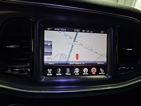 Used 2016 Dodge Challenger R/T image 17