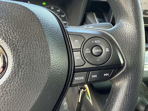 Used 2024 Toyota Corolla LE image 34