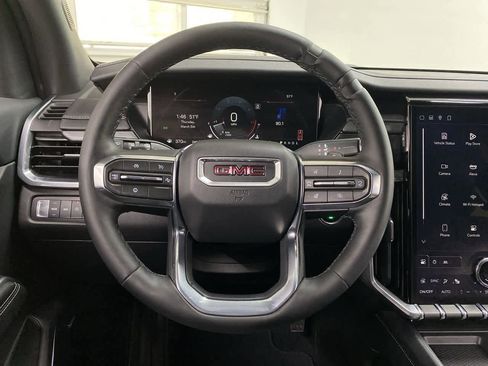 Used 2025 GMC Acadia Elevation image 19