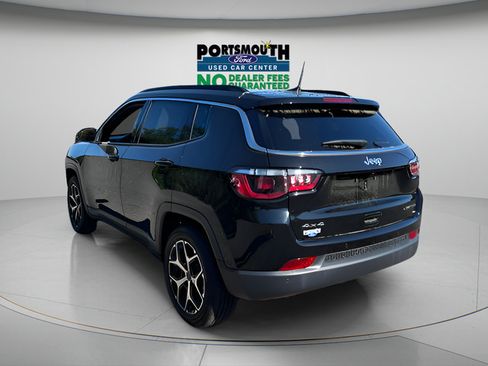 Used 2025 Jeep Compass Limited AWD/4WD image 22