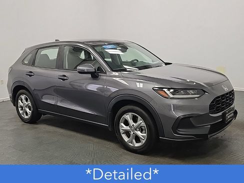 Used 2025 Honda HR-V LX image 2