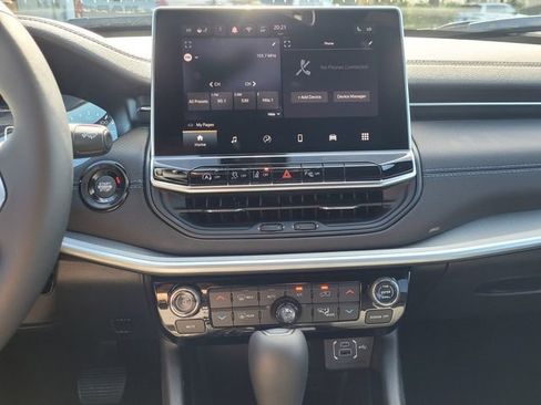 New 2026 Jeep Compass Limited AWD/4WD image 9