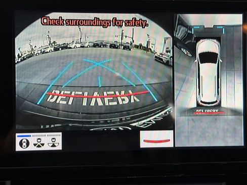 Certified 2024 Toyota Sienna Platinum w/ Protection Package (TMS) AWD/4WD image 32