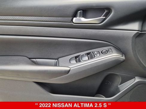 Certified 2022 Nissan Altima 2.5 S FWD image 11