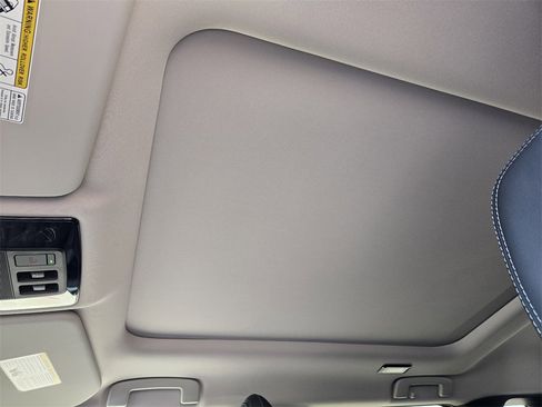 New 2026 Mitsubishi Outlander SE image 20