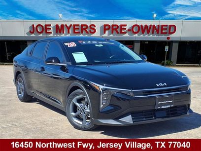 Certified 2025 Kia K4 LXS