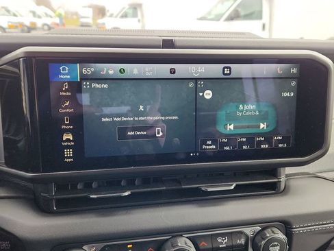 Used 2025 Jeep Wrangler Unlimited Sahara w/ Safety Group image 42