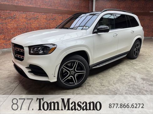 Used 2023 Mercedes-Benz GLS 580 4MATIC image 1