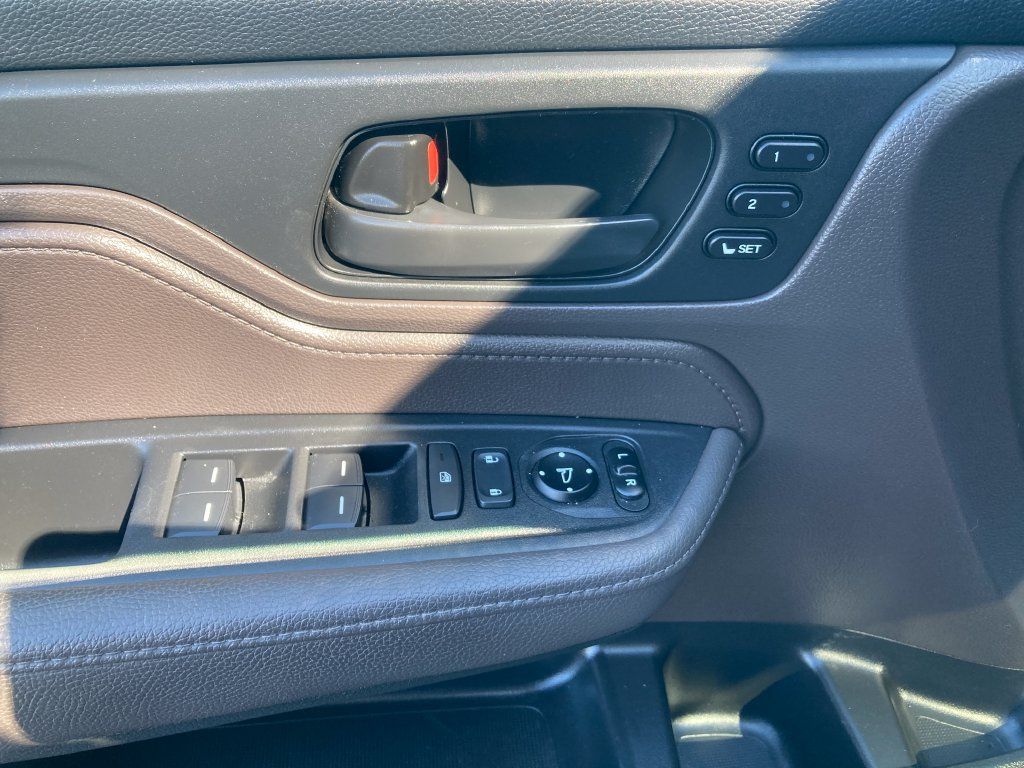 Used 2019 Honda Odyssey EX-L image 14