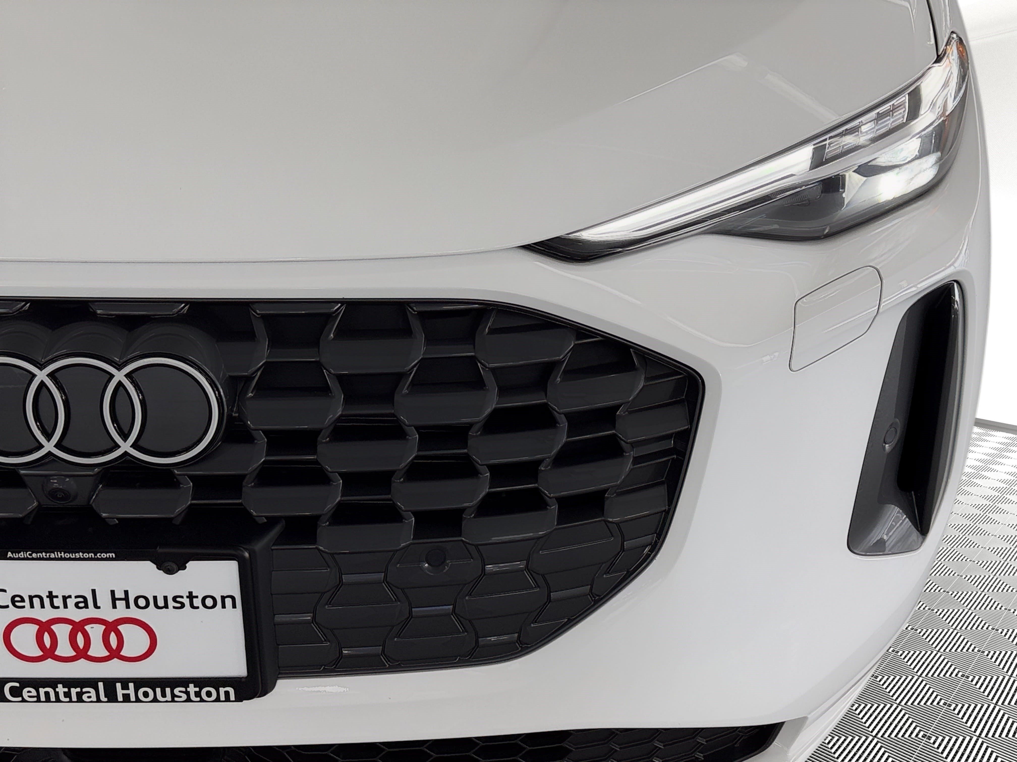 New 2026 Audi Q5 Premium Plus AWD/4WD image 11
