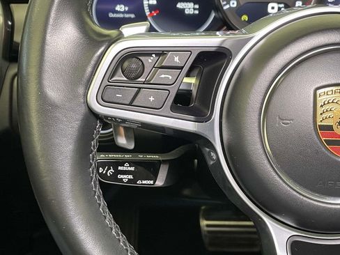 Used 2021 Porsche Cayenne GTS image 40