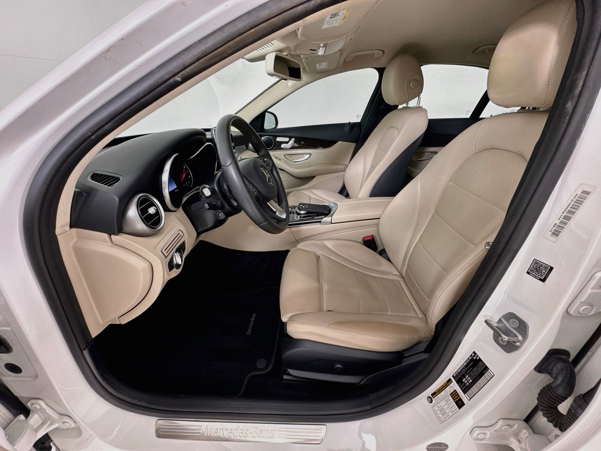 Certified 2017 Mercedes-Benz C 300 Sedan image 22