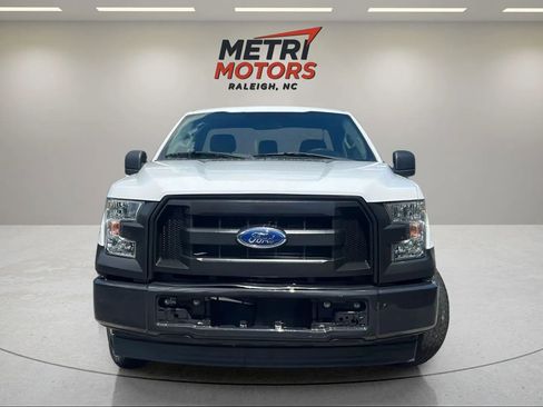 Used 2017 Ford F150 XL w/ Equipment Group 101A Mid image 3
