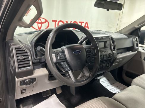 Used 2016 Ford F150 XLT image 22