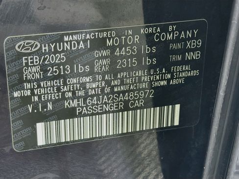 Used 2025 Hyundai Sonata SEL FWD image 12