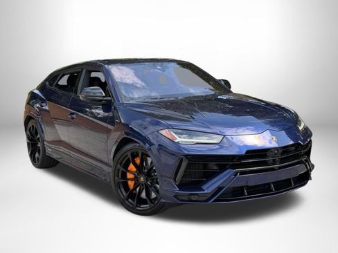 Used 2023 Lamborghini Urus S AWD/4WD image 1