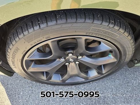Used 2020 Dodge Charger SXT w/ Blacktop Package RWD image 7