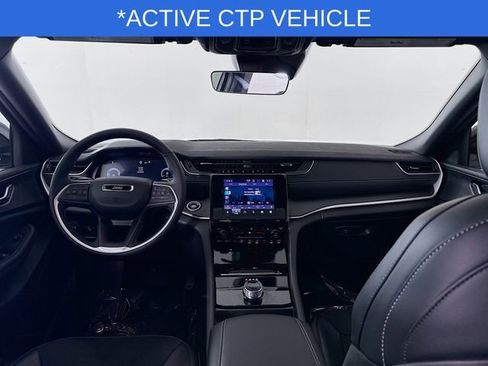 New 2025 Jeep Grand Cherokee Altitude AWD/4WD image 22