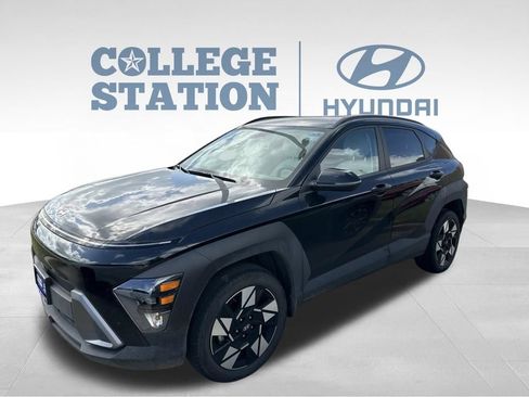 Used 2024 Hyundai Kona SEL AWD/4WD image 9