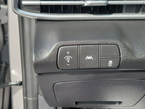 Certified 2023 Hyundai Elantra SEL w/ Cargo Package image 16