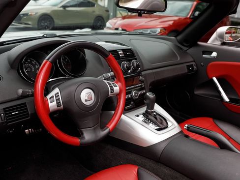 Used 2008 Saturn Sky w/ Premium Trim Package RWD image 33