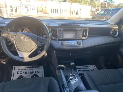 Used 2015 Toyota RAV4 XLE AWD/4WD image 19