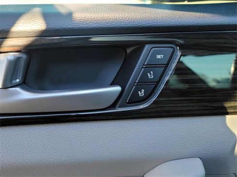 Used 2017 Hyundai Sonata Limited w/ Ultimate Package 04 image 33