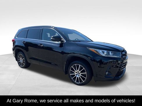 Used 2018 Toyota Highlander SE AWD/4WD image 9