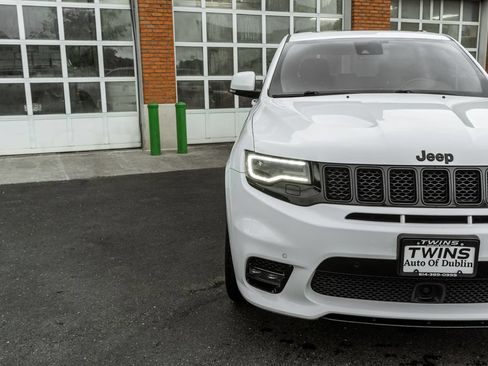 Used 2020 Jeep Grand Cherokee SRT w/ Trailer Tow Group IV AWD/4WD image 38