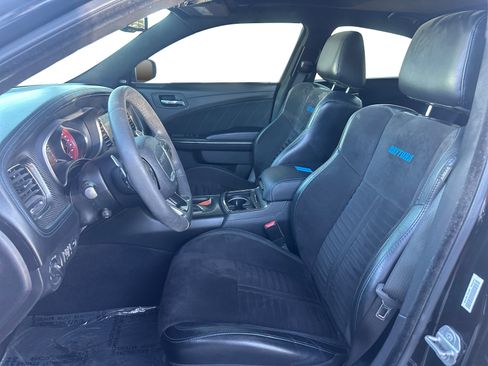 Used 2020 Dodge Charger SRT Hellcat w/ Navigation & Travel Group RWD image 9