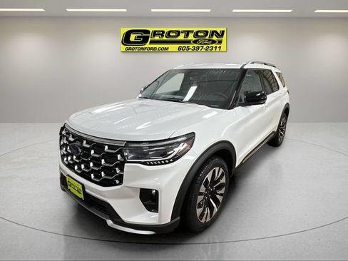 New 2026 Ford Explorer Platinum AWD/4WD image 1