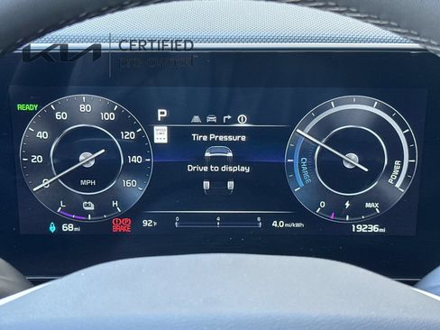 Certified 2023 Kia Niro Wind FWD image 26