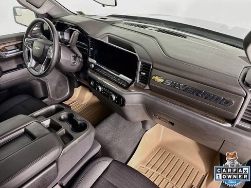Used 2023 Chevrolet Silverado 1500 LT AWD/4WD image 29