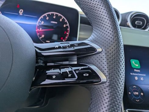 Used 2026 Mercedes-Benz GLC 300 4MATIC image 26