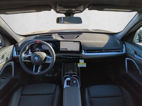 New 2026 BMW X1 M35i image 15