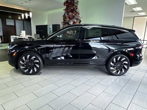 New 2026 Lincoln Nautilus Black Label w/ Jet Appearance Package image 7